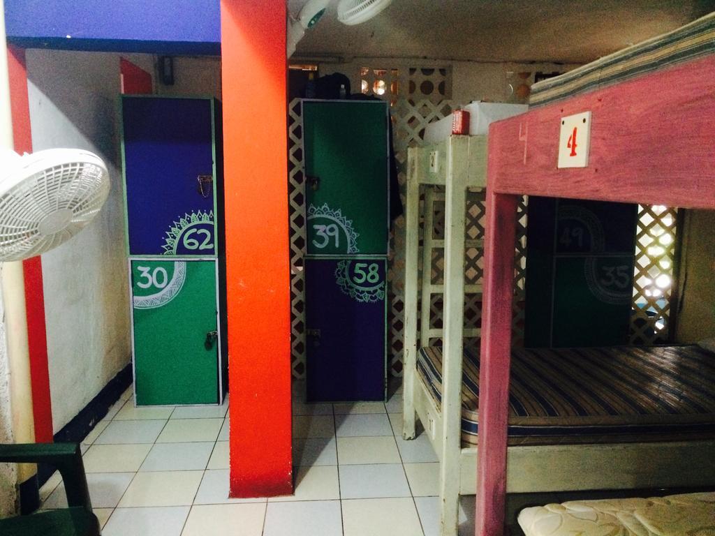Hostel Playa Плая-дель-Кармен Экстерьер фото