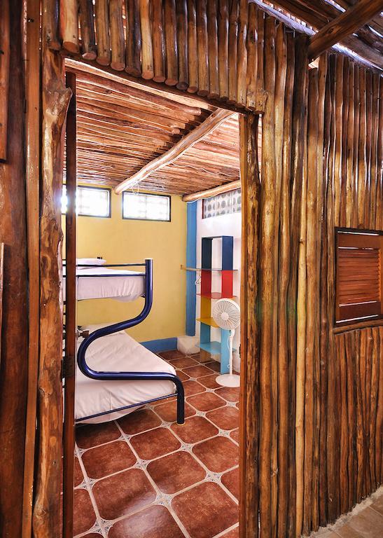 Hostel Playa Плая-дель-Кармен Номер фото