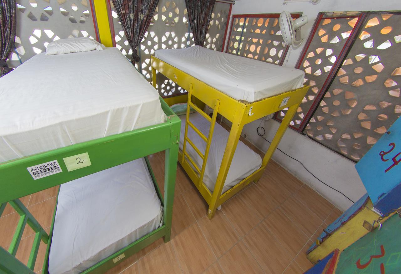Hostel Playa Плая-дель-Кармен Экстерьер фото