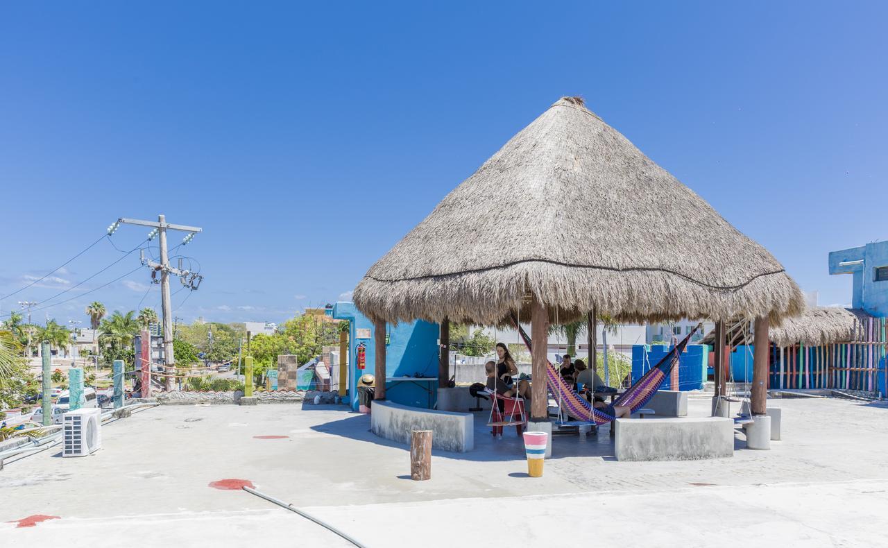 Hostel Playa Плая-дель-Кармен Экстерьер фото